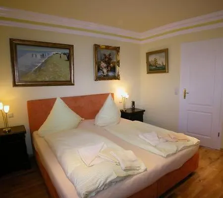 Apartment Wunderschoenes Mit Garten Und Terrasse *